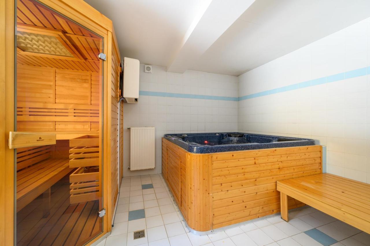 Penzion Petra, Harrachov Aparthotel Esterno foto